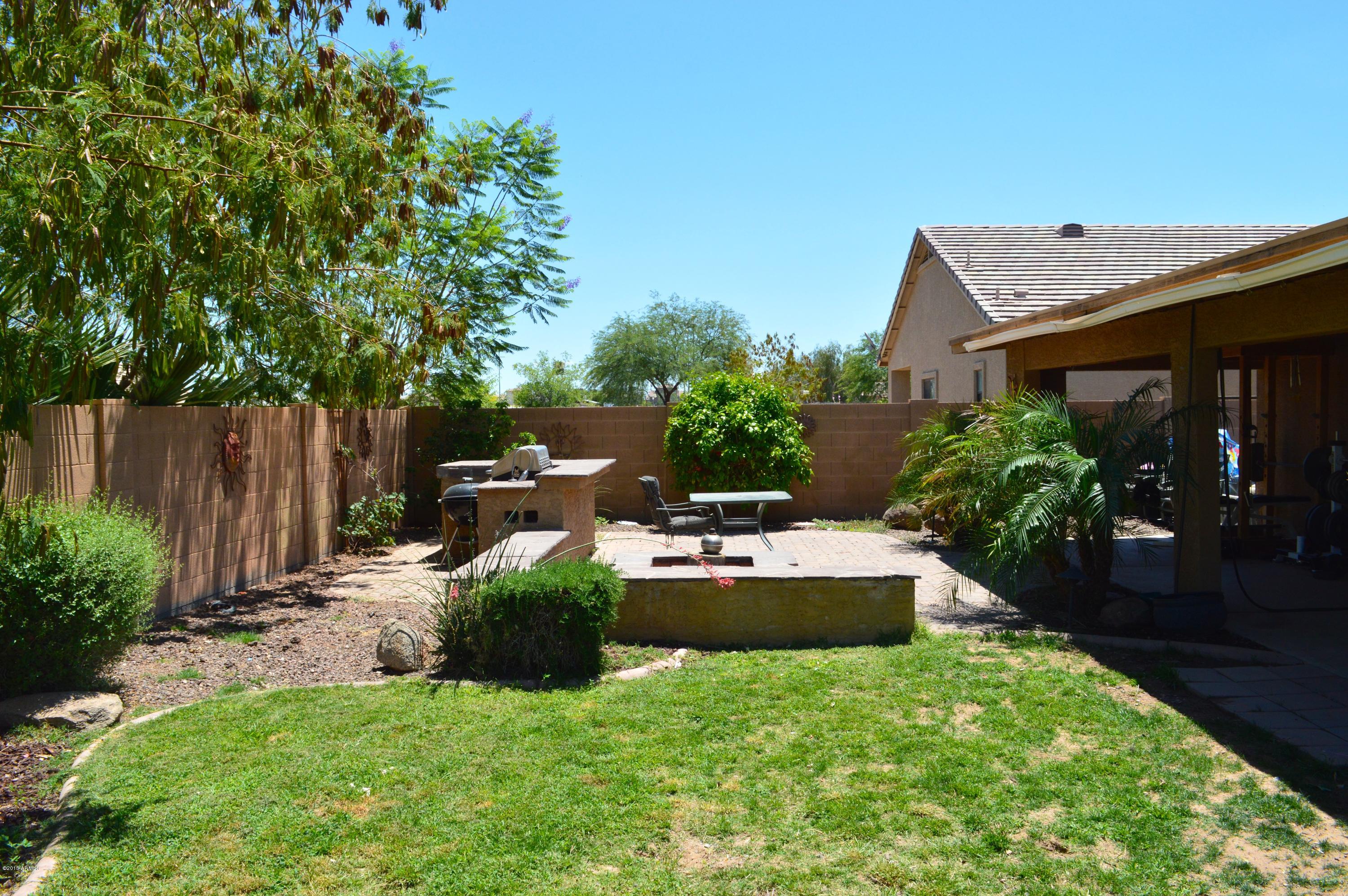 1112 West Carson Road Phoenix, AZ 85041 - Photo 25 of 40 Backyard