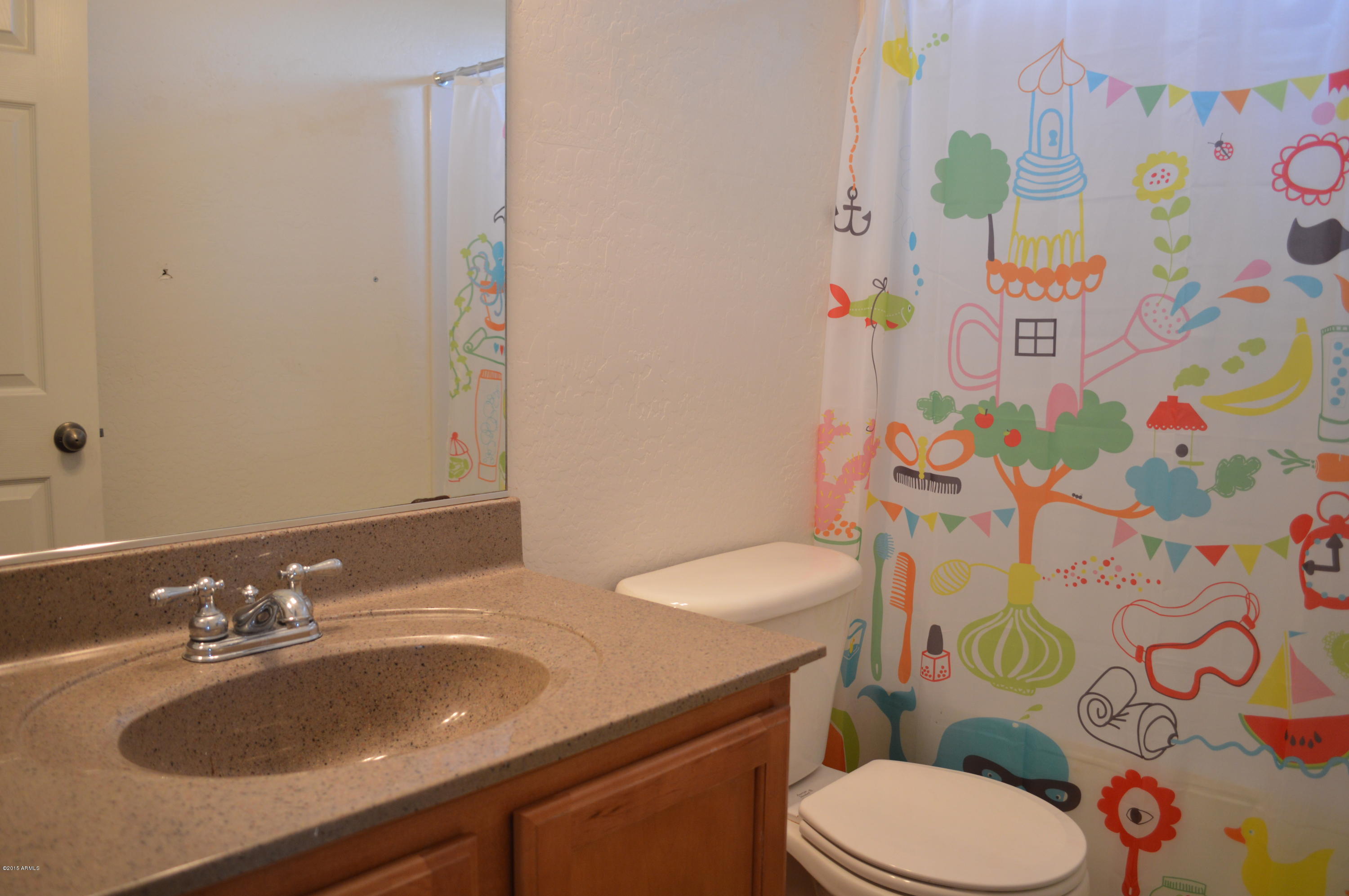 1112 West Carson Road Phoenix, AZ 85041 - Photo 30 of 40 Bathroom