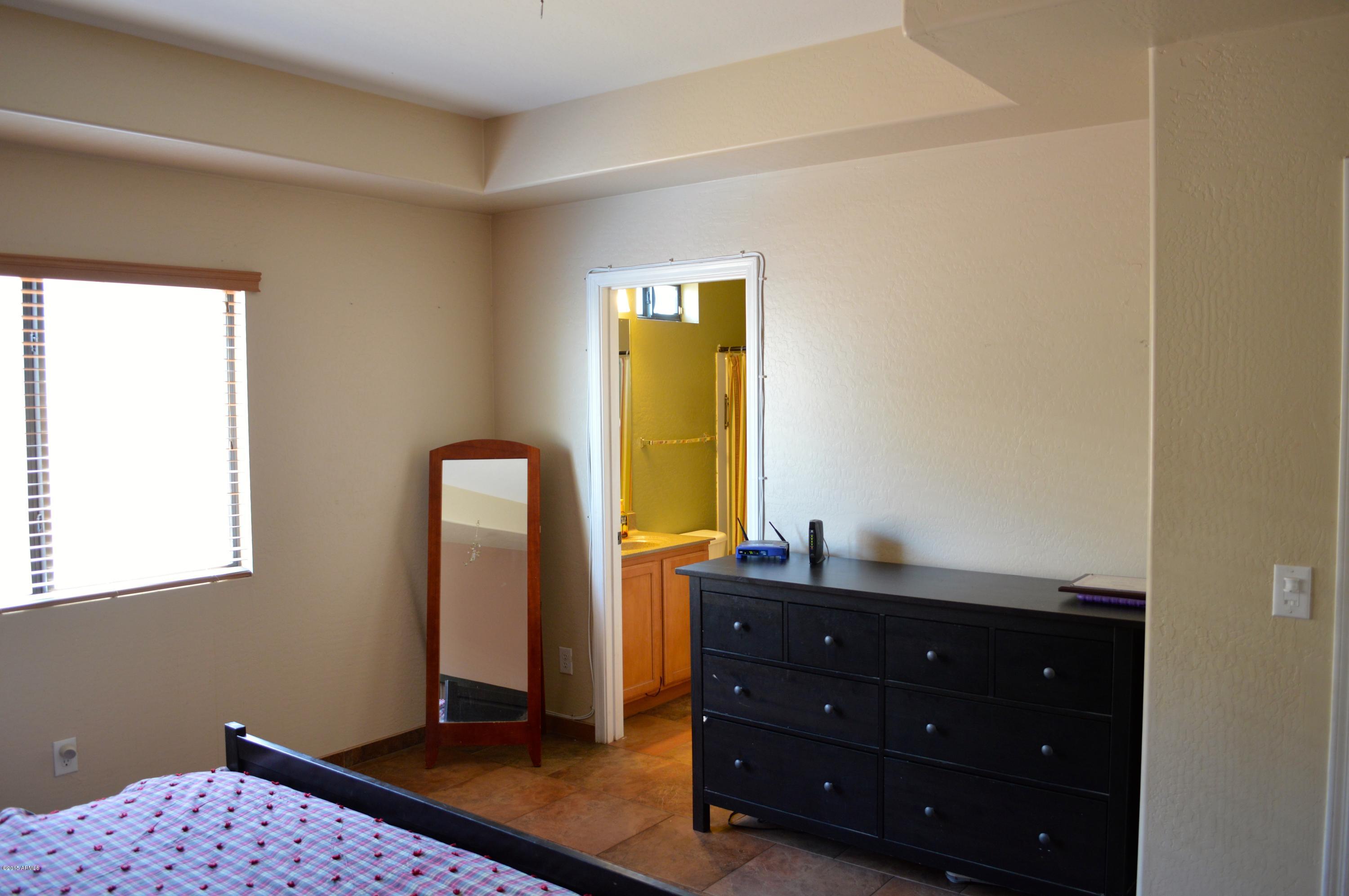 1112 West Carson Road Phoenix, AZ 85041 - Photo 10 of 40 Master Suite