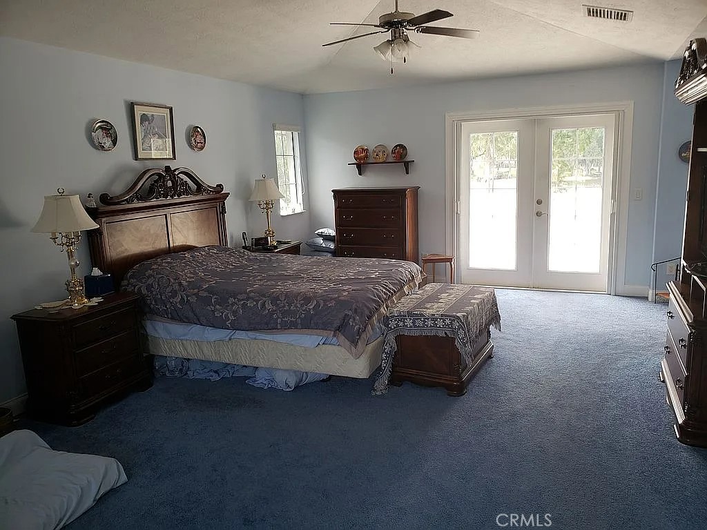 1360 South Waterview Drive Inverness, FL 34450 - Photo 27 of 34 a bedroom with a bed and window