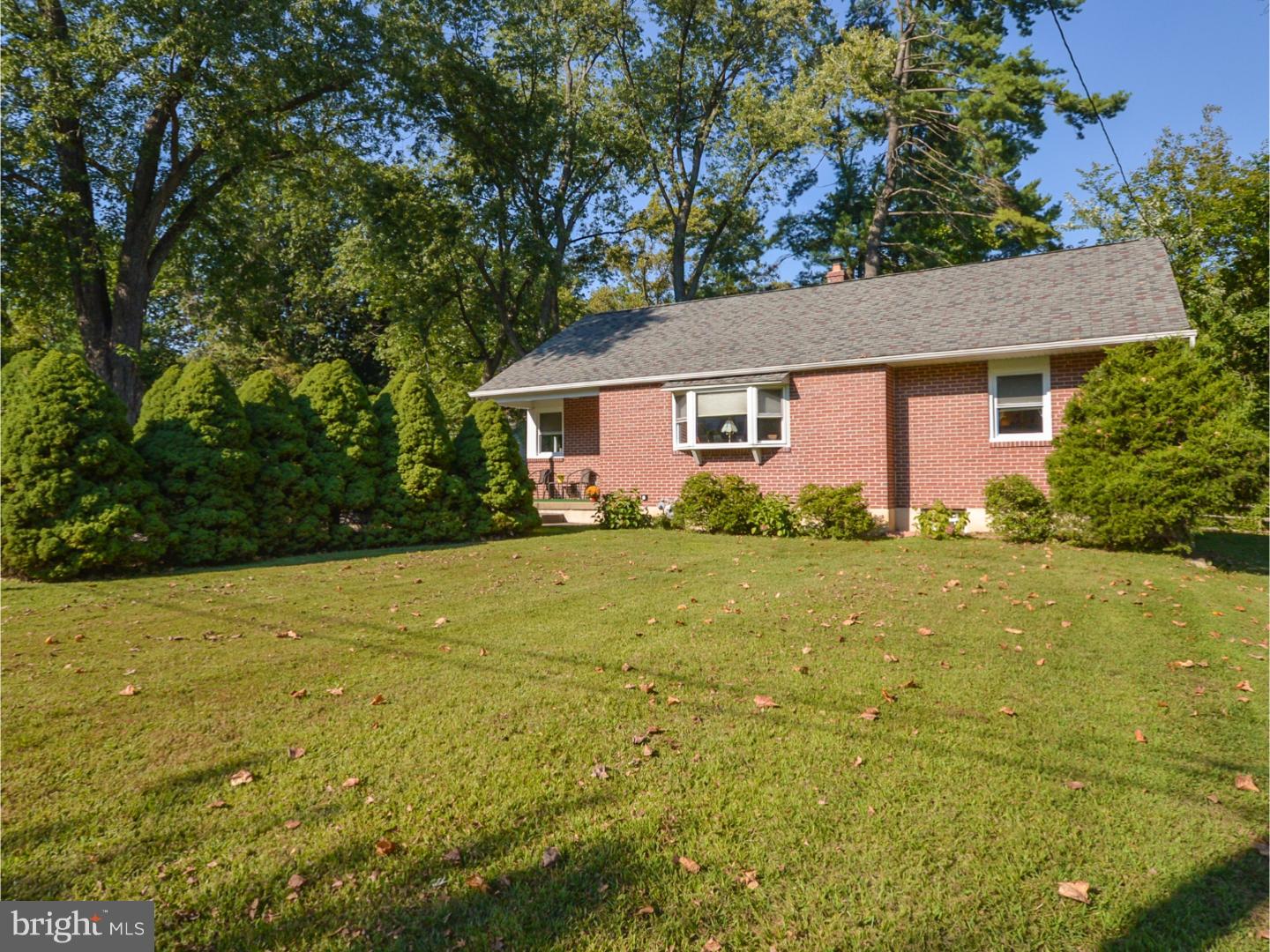 625 Pinney Road Huntingdon Valley, PA 19006 - Photo 1 of 25 Gallery Image 1