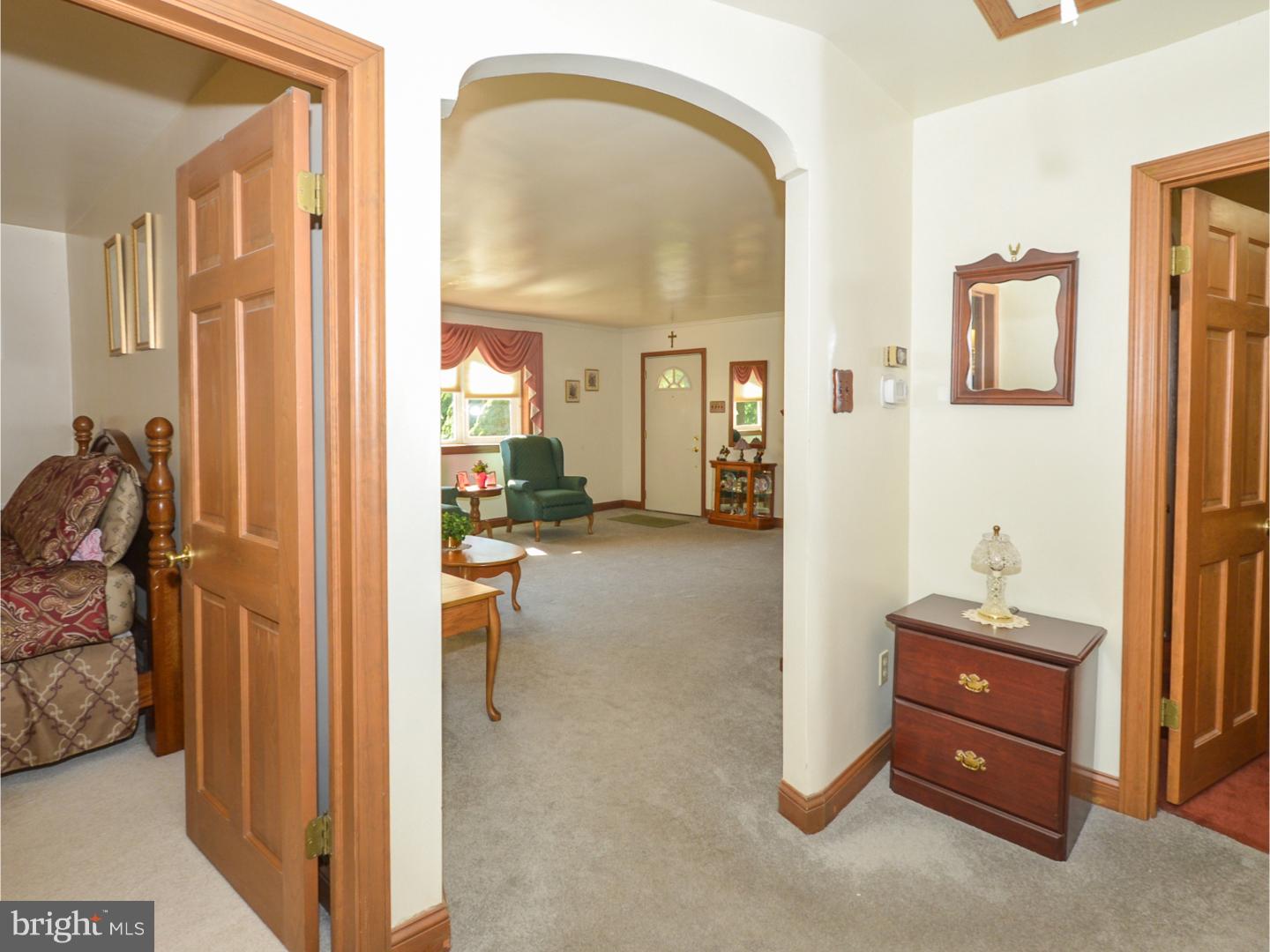 625 Pinney Road Huntingdon Valley, PA 19006 - Photo 10 of 25 Gallery Image 10
