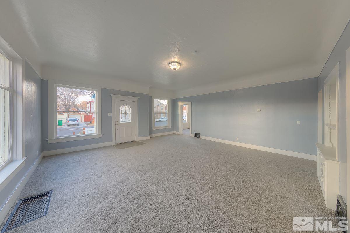 604 Elko Avenue Reno, NV 89512 - Photo 2 of 23 Photo 2