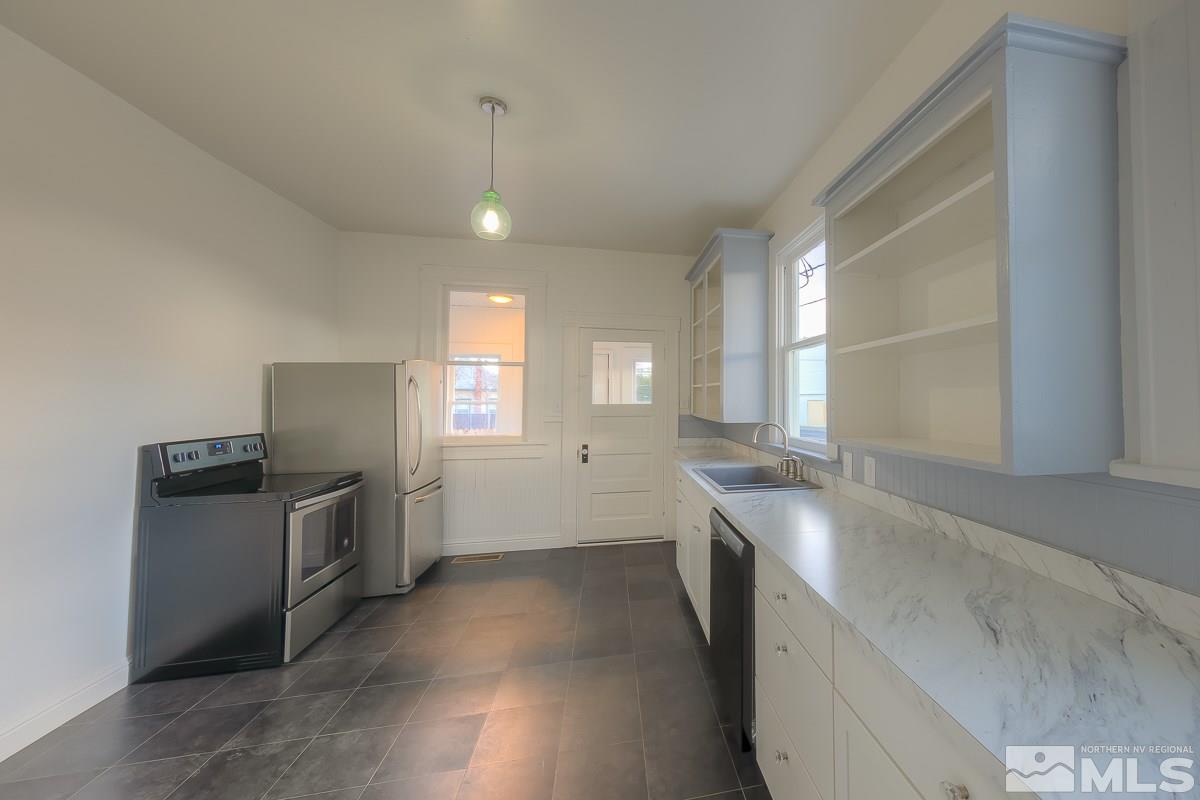 604 Elko Avenue Reno, NV 89512 - Photo 5 of 23 Photo 5