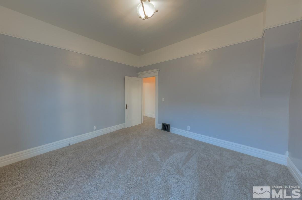 604 Elko Avenue Reno, NV 89512 - Photo 10 of 23 Photo 10