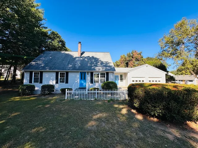 $499,900 | 15 South Plain Road, Sunderland, MA 01375