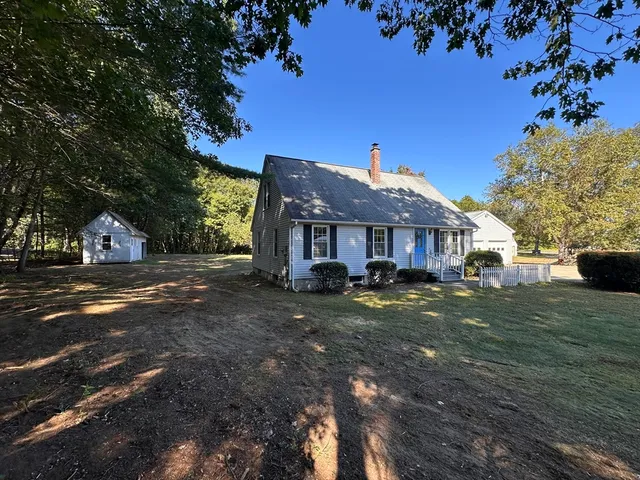 $499,900 | 15 South Plain Road, Sunderland, MA 01375