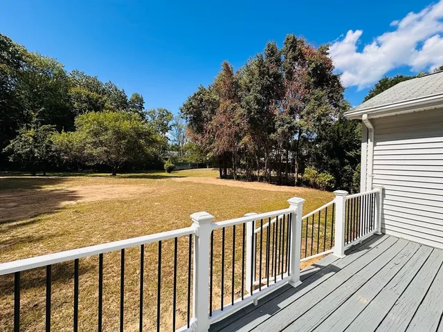 $499,900 | 15 South Plain Road, Sunderland, MA 01375