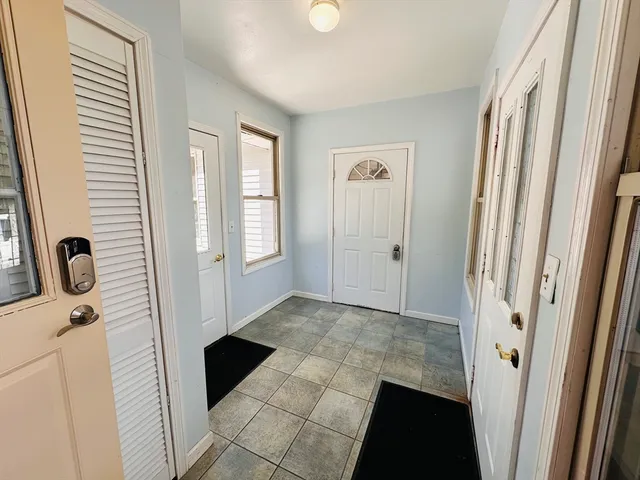 $499,900 | 15 South Plain Road, Sunderland, MA 01375