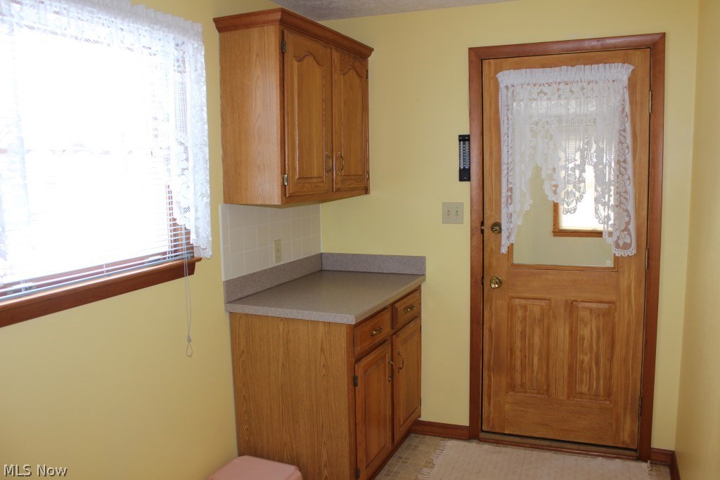 1835 Nichols Road Akron, OH 44312 - Photo 10 of 18 1st floor laundry room*