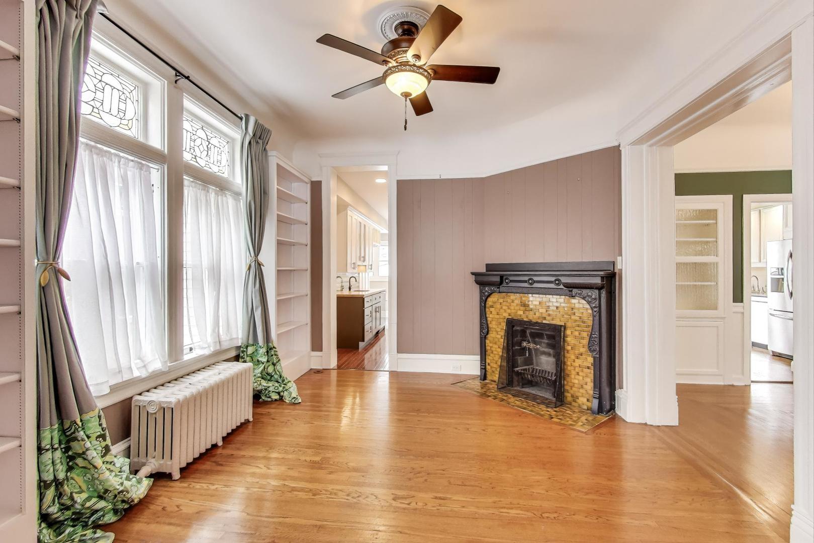 1006 Forest Avenue Evanston, IL 60202 - Photo 12 of 70