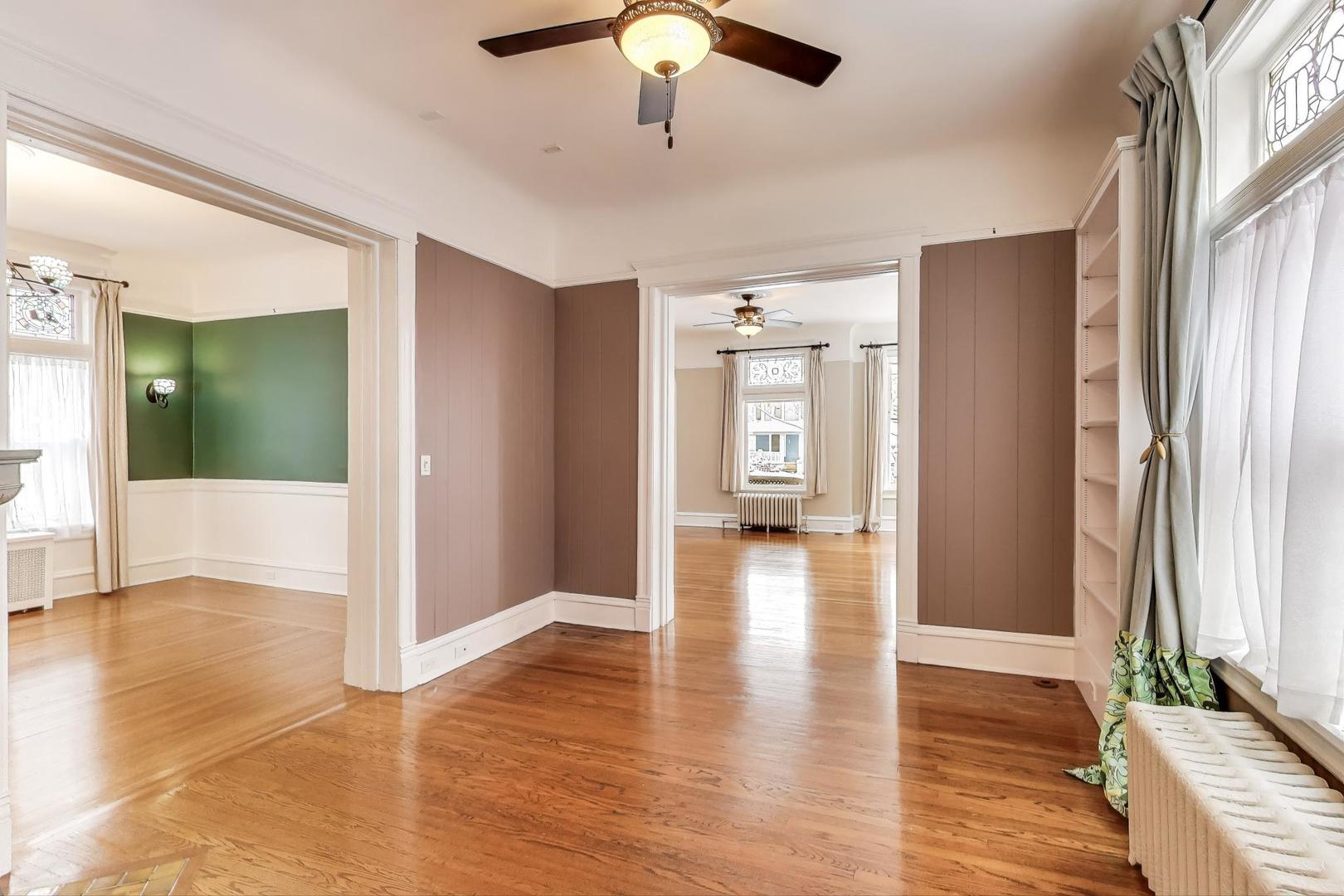 1006 Forest Avenue Evanston, IL 60202 - Photo 14 of 70