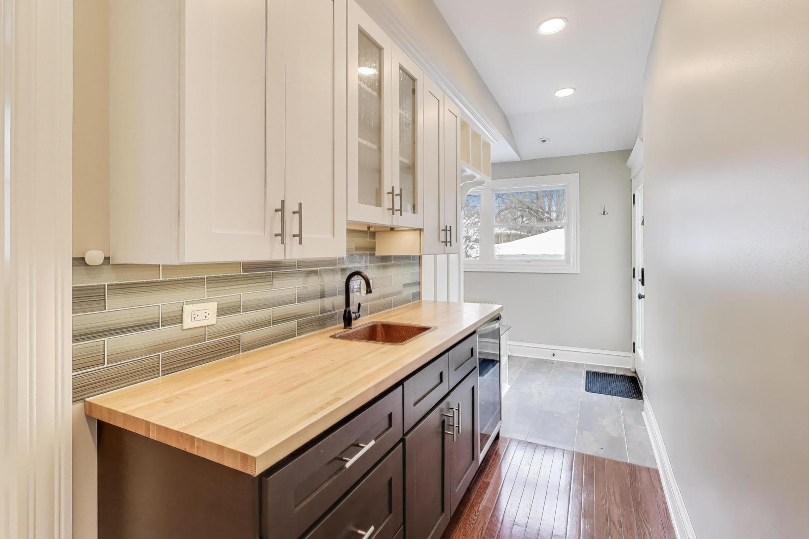 1006 Forest Avenue Evanston, IL 60202 - Photo 16 of 70