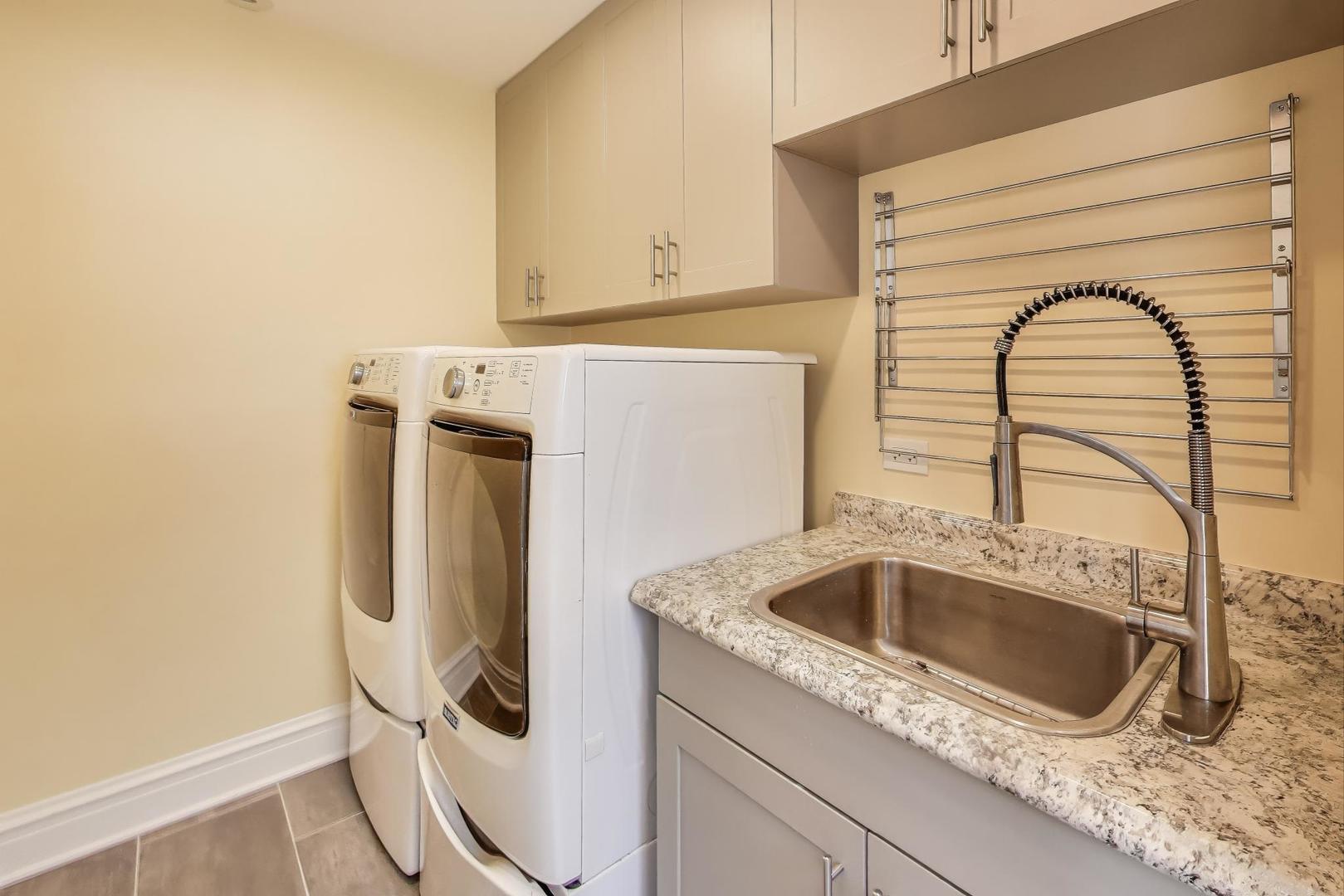 1006 Forest Avenue Evanston, IL 60202 - Photo 18 of 70