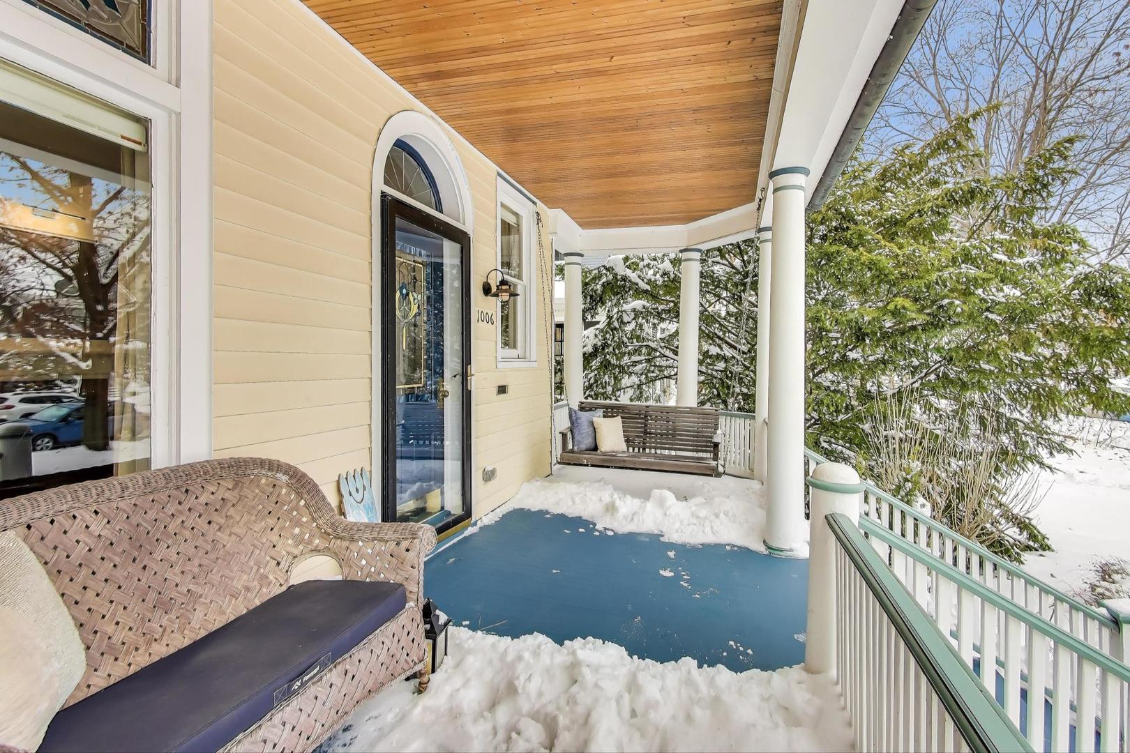 1006 Forest Avenue Evanston, IL 60202 - Photo 3 of 70