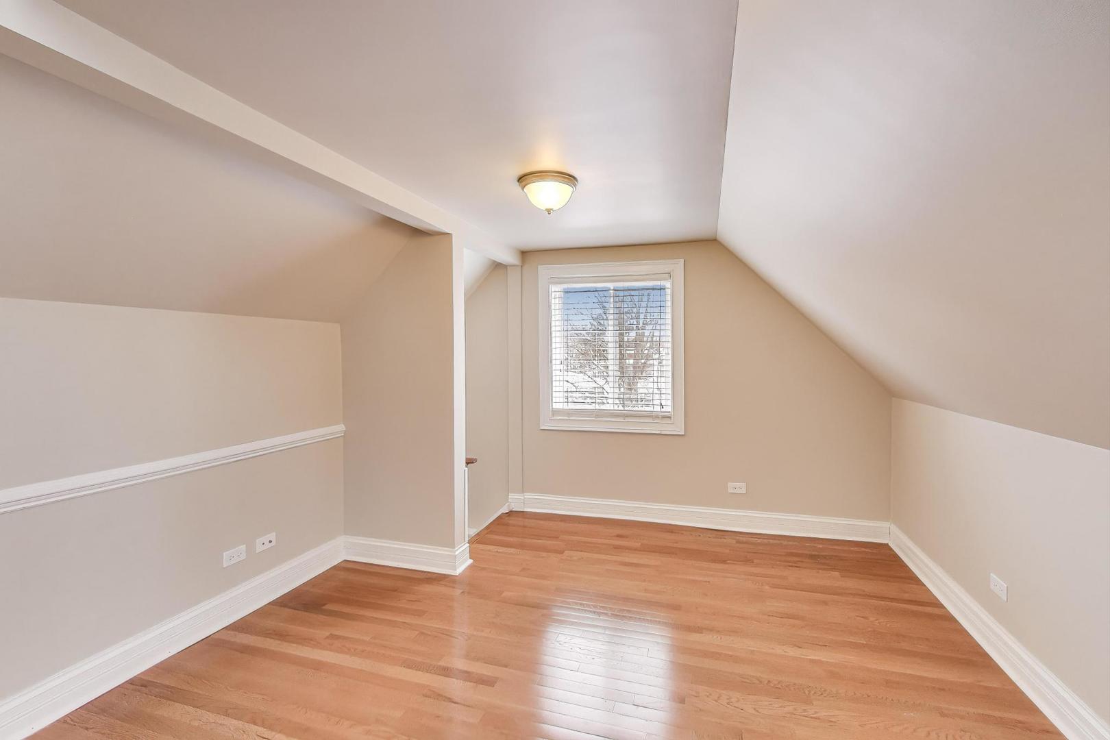 1006 Forest Avenue Evanston, IL 60202 - Photo 32 of 70