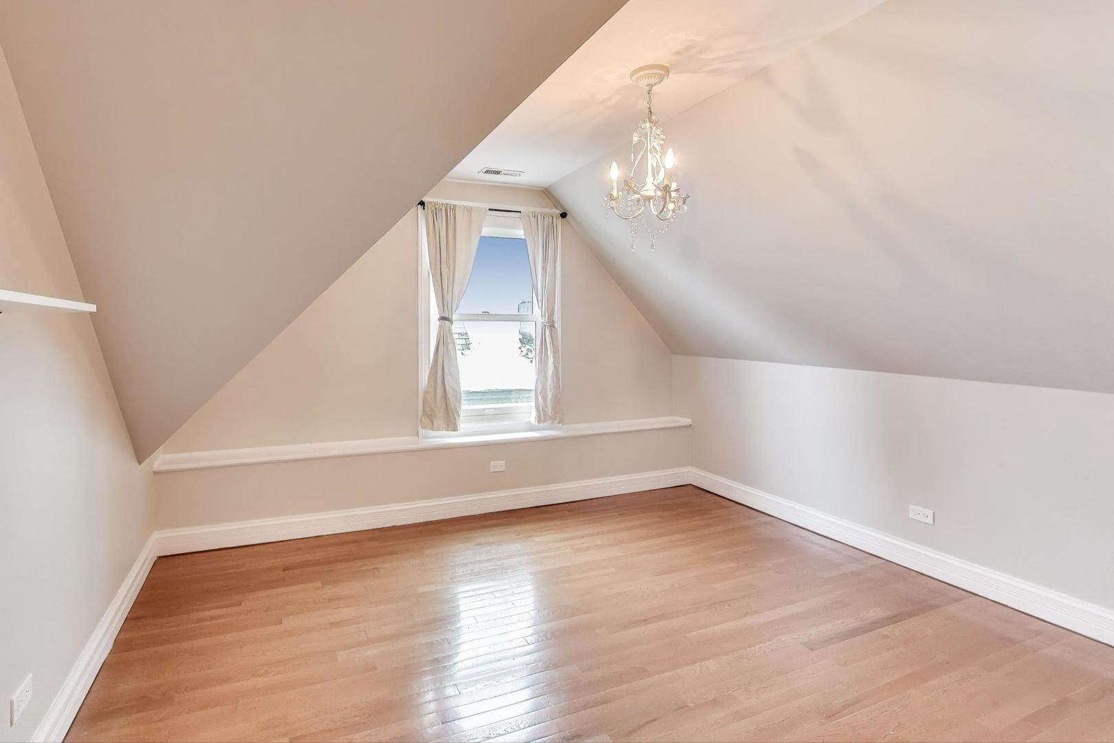 1006 Forest Avenue Evanston, IL 60202 - Photo 38 of 70