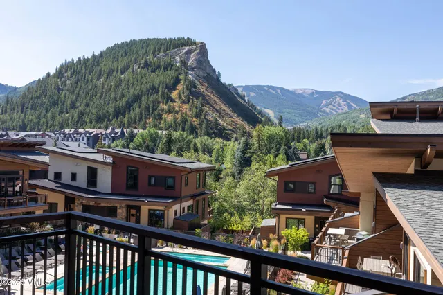 $2,050,000 | 42 Riverfront Lane, Unit 206, Avon, CO 81620