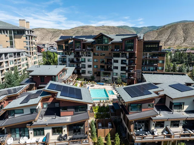 $2,050,000 | 42 Riverfront Lane, Unit 206, Avon, CO 81620