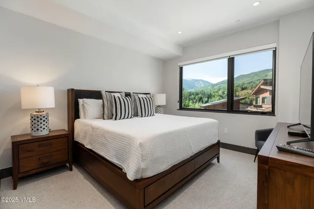 $2,050,000 | 42 Riverfront Lane, Unit 206, Avon, CO 81620