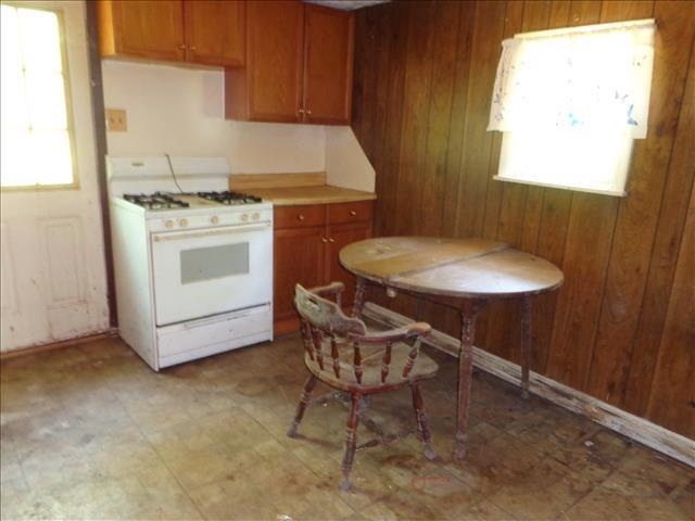 3966 Polk Road Boonville, IN 47601 - Photo 3 of 16