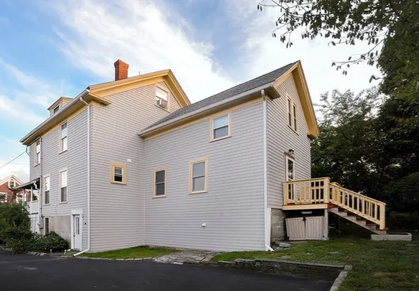 $949,000 | 14 Highland Avenue, Hull, MA 02045
