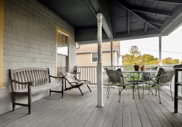$949,000 | 14 Highland Avenue, Hull, MA 02045