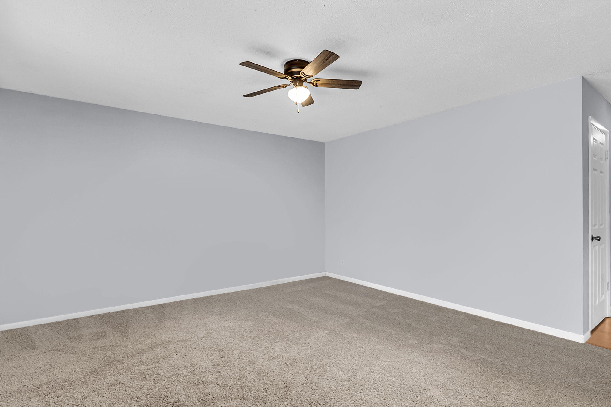 91 Ashley Hall Plantation Road, Unit 4 Charleston, SC 29407 - Photo 9 of 30 Living Space