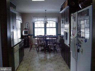 2330 Raleigh Drive Lancaster, PA 17601 - Photo 4 of 4 Gallery Image 4
