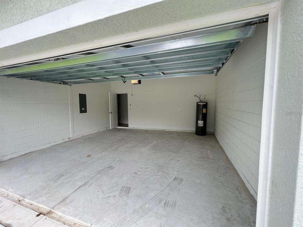 15087 Southwest 51st Terrace Ocala, FL 34473 - Photo 13 of 14 a view of empty room