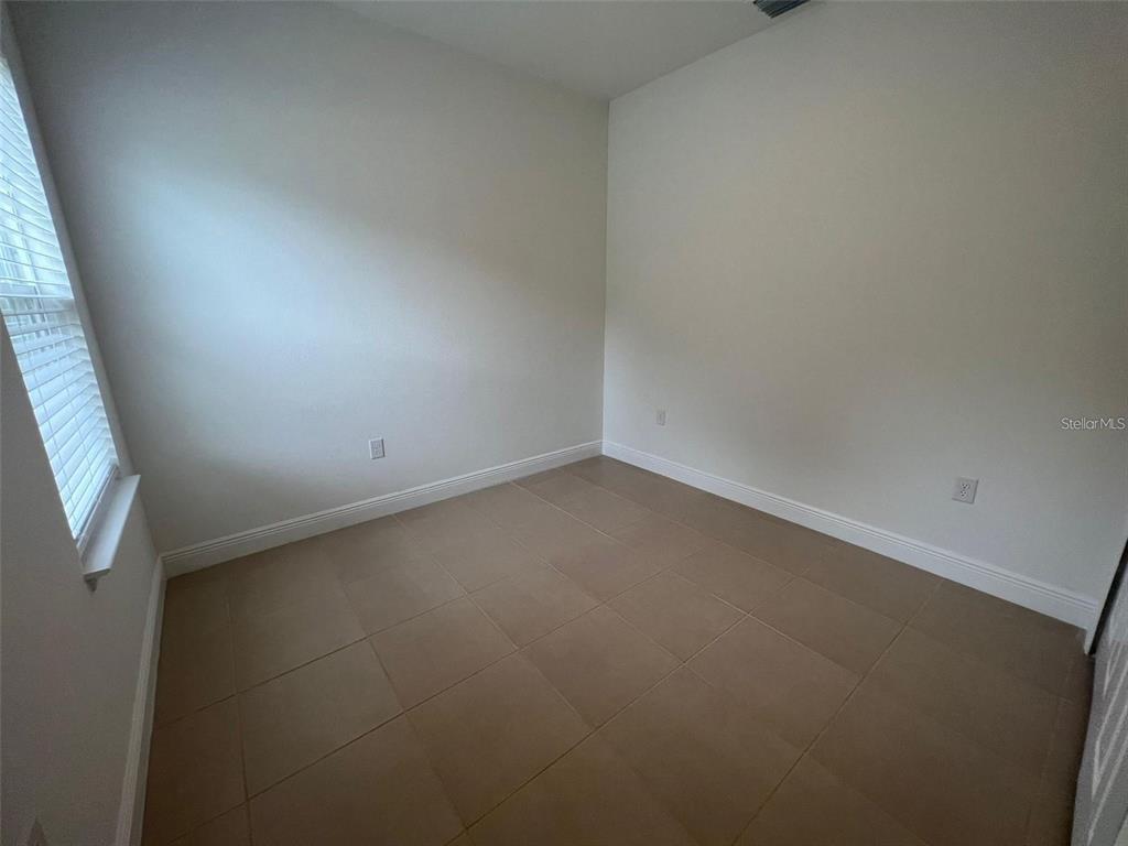 15087 Southwest 51st Terrace Ocala, FL 34473 - Photo 6 of 14 a view of room