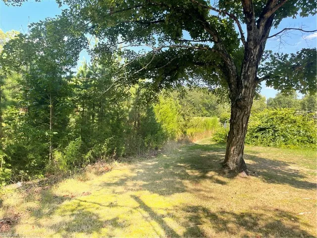 $172,200 | 0 Julia Avenue, Thomasville, NC 27360