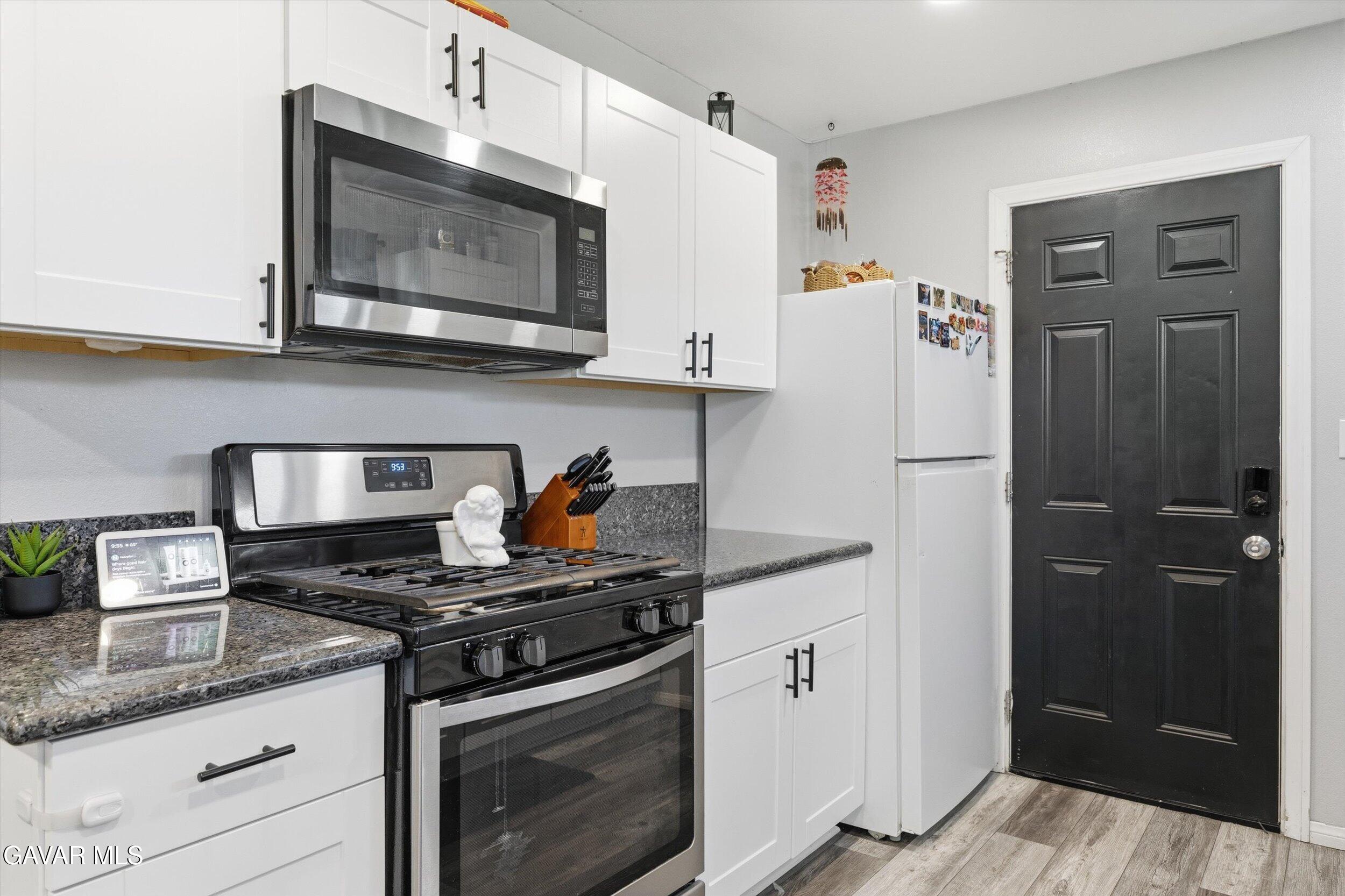 27179 Cote Street Boron, CA 93516 - Photo 16 of 28 19-Illuminate Photography - 27179 Cote S
