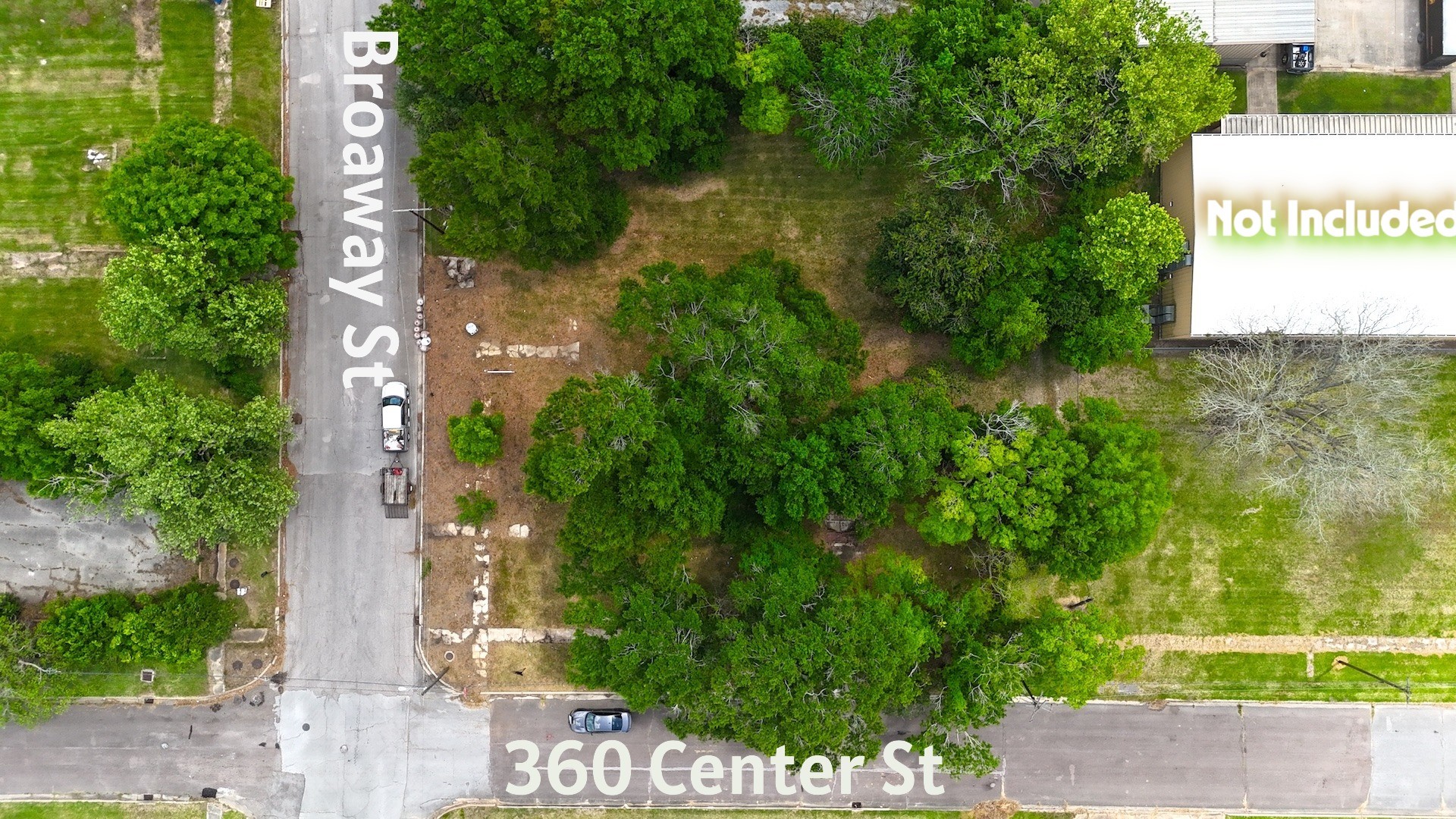 360 Center Street Beaumont, TX 77701 - Photo 1 of 6 a view of a garden with pathway