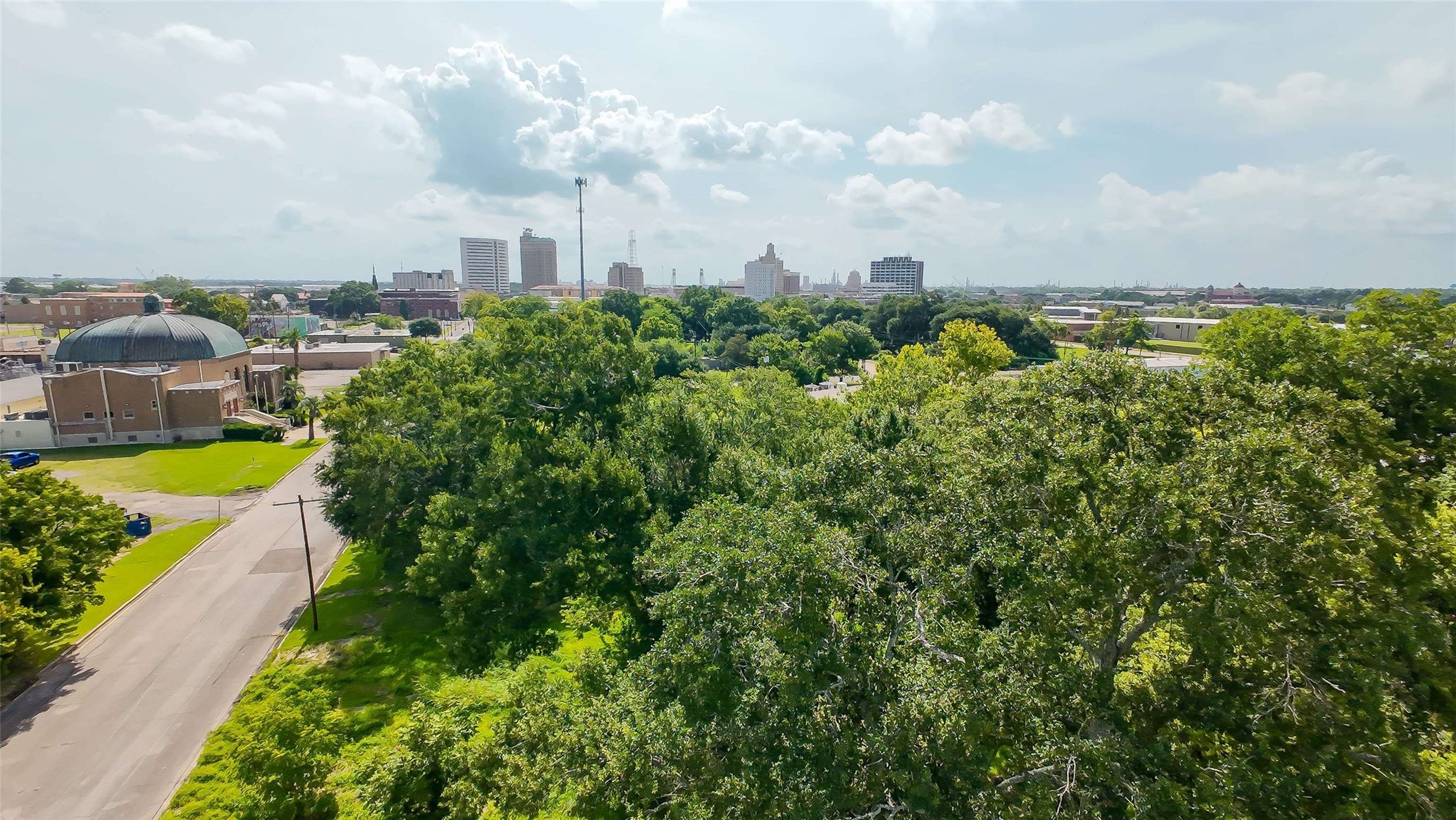 360 Center Street Beaumont, TX 77701 - Photo 6 of 6 a view of a city