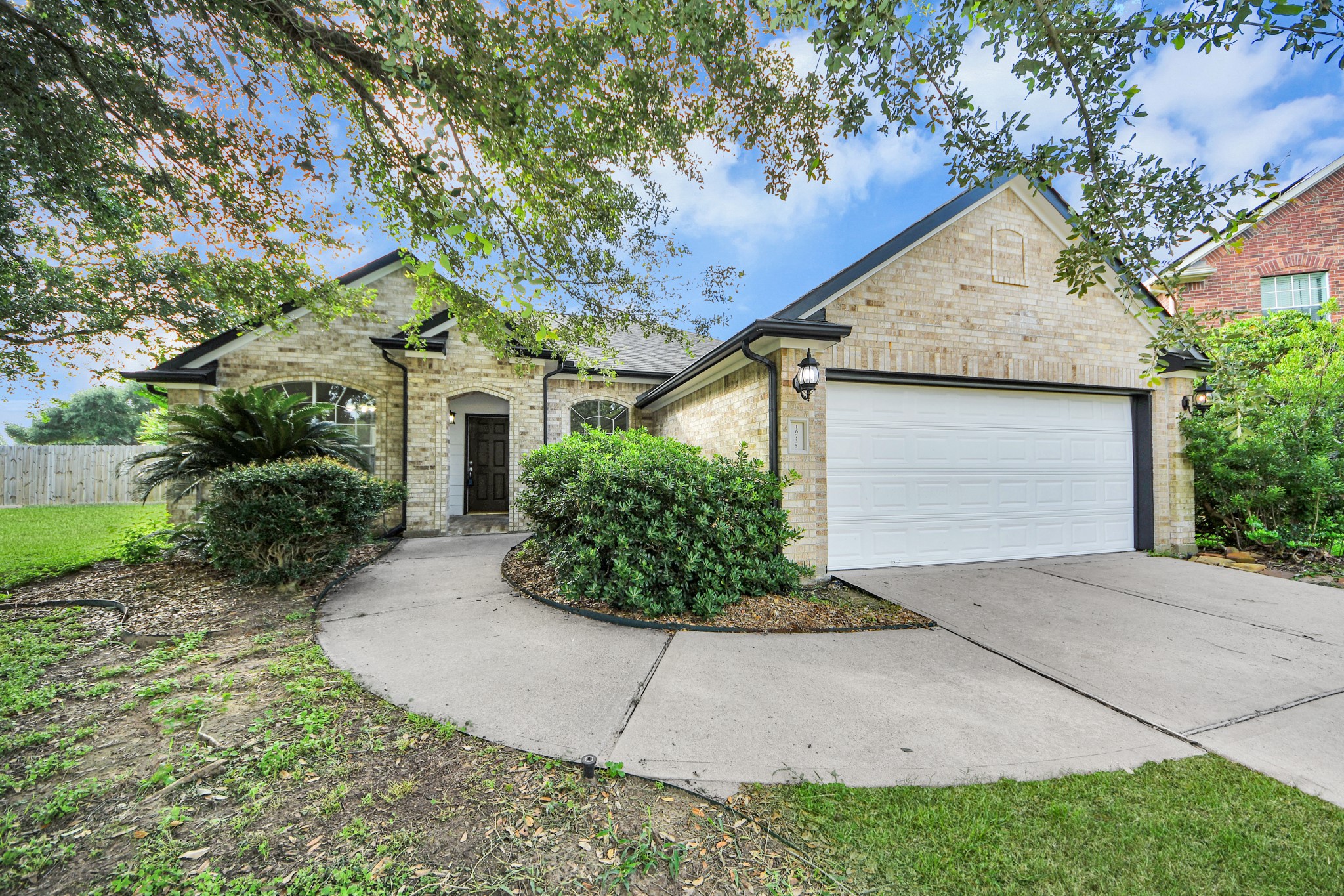 16735 Keegans Ridge Way Drive Houston, TX 77083 - Photo 10 of 49