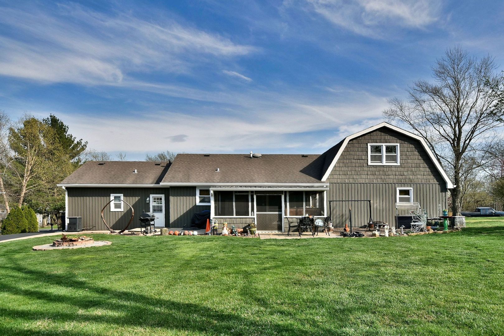 18824 Ruth Drive Mokena, IL 60448 - Photo 26 of 29 front view of a house with a yard