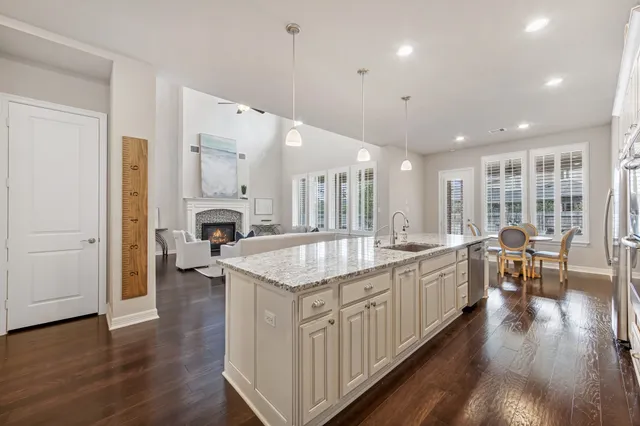 $660,000 | 33931 Mill Creek Way, Pinehurst, TX 77362