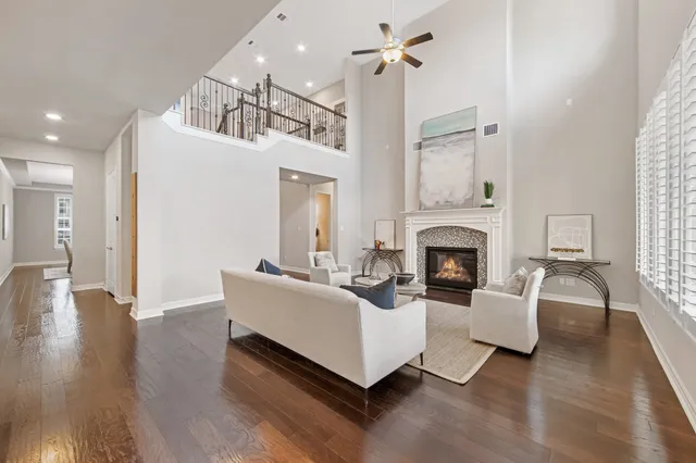 $660,000 | 33931 Mill Creek Way, Pinehurst, TX 77362