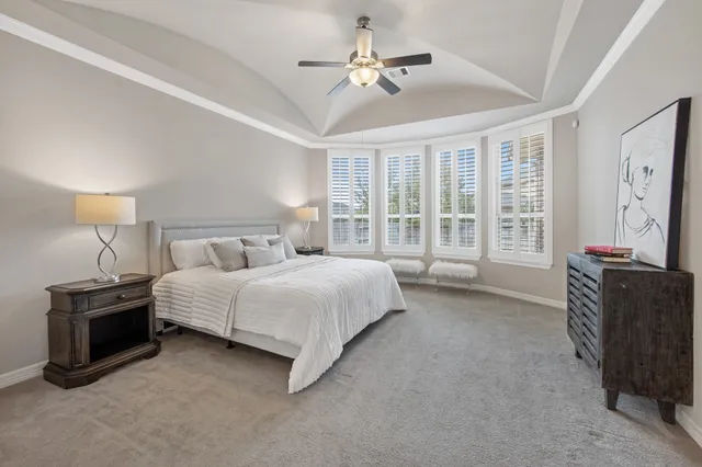 $660,000 | 33931 Mill Creek Way, Pinehurst, TX 77362