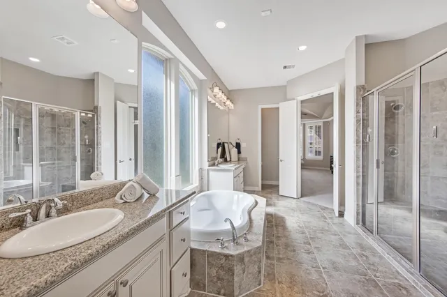 $660,000 | 33931 Mill Creek Way, Pinehurst, TX 77362