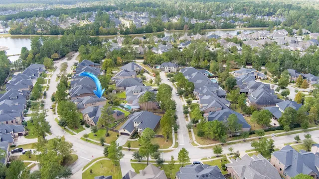 $660,000 | 33931 Mill Creek Way, Pinehurst, TX 77362