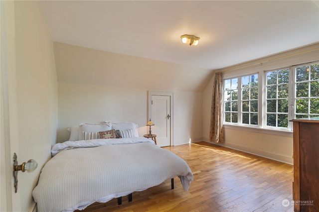 $559,900 | 1417 Division Avenue, Tacoma, WA 98403