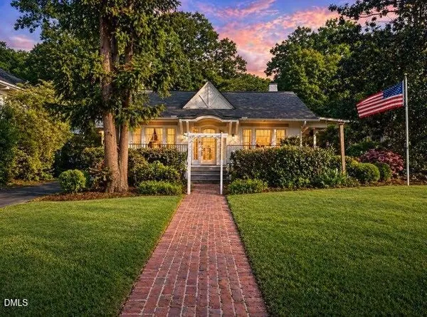 a house view with a garden space