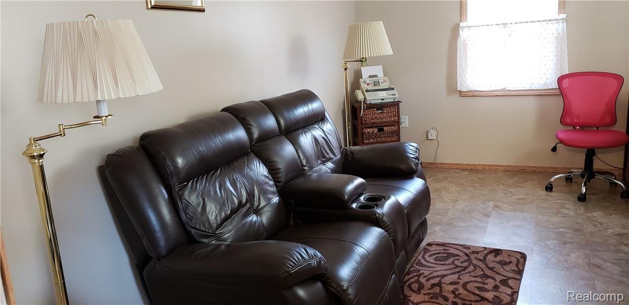 27019 Van Born Road Taylor, MI 48180 - Photo 14 of 22 20180915_162853.jpg