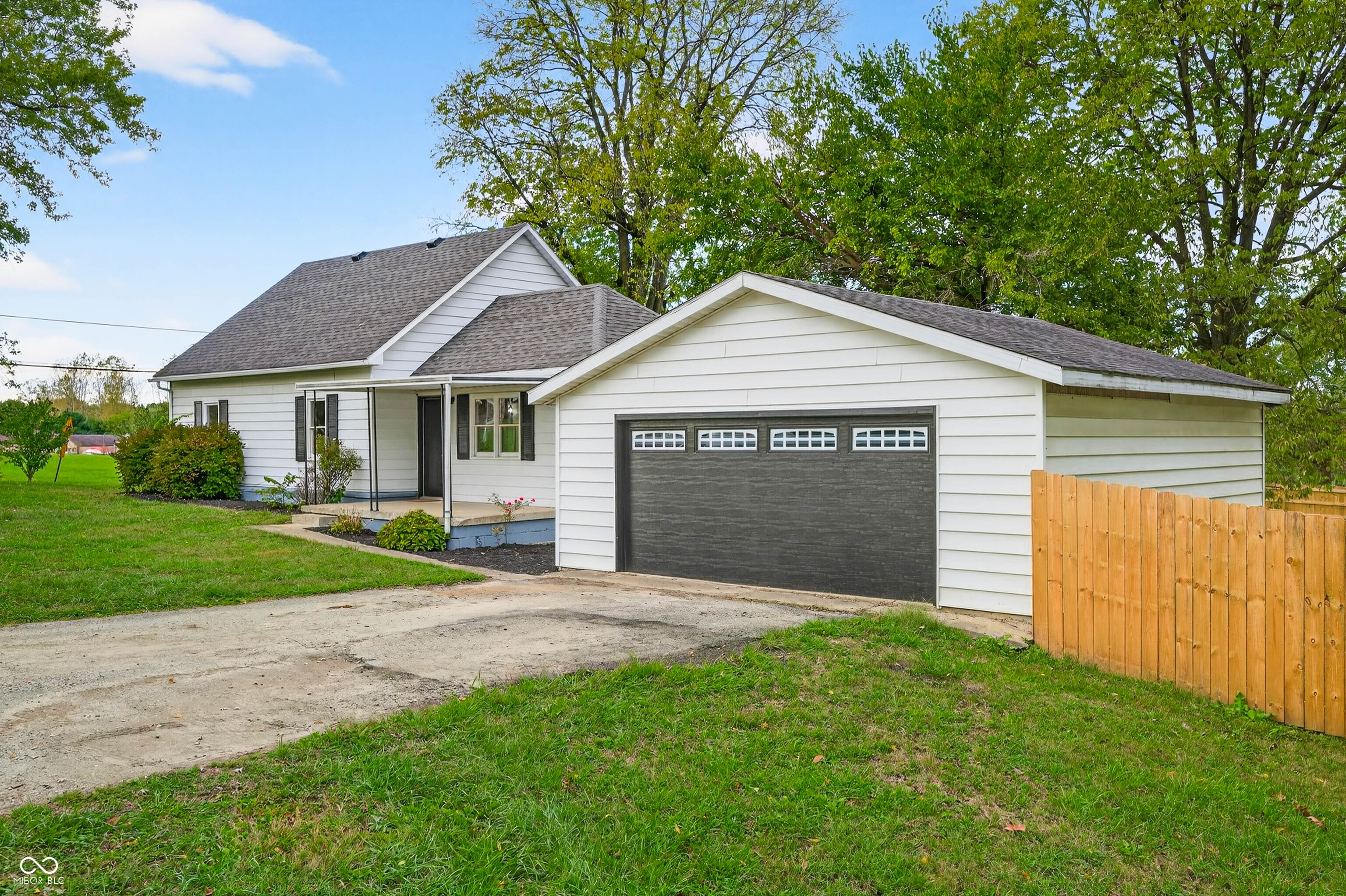 7951 South Nineveh Road Nineveh, IN 46164 - Photo 1 of 48