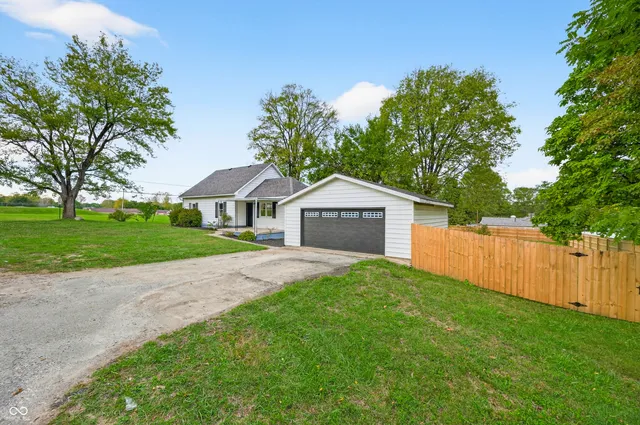 $259,000 | 7951 South Nineveh Road, Nineveh, IN 46164