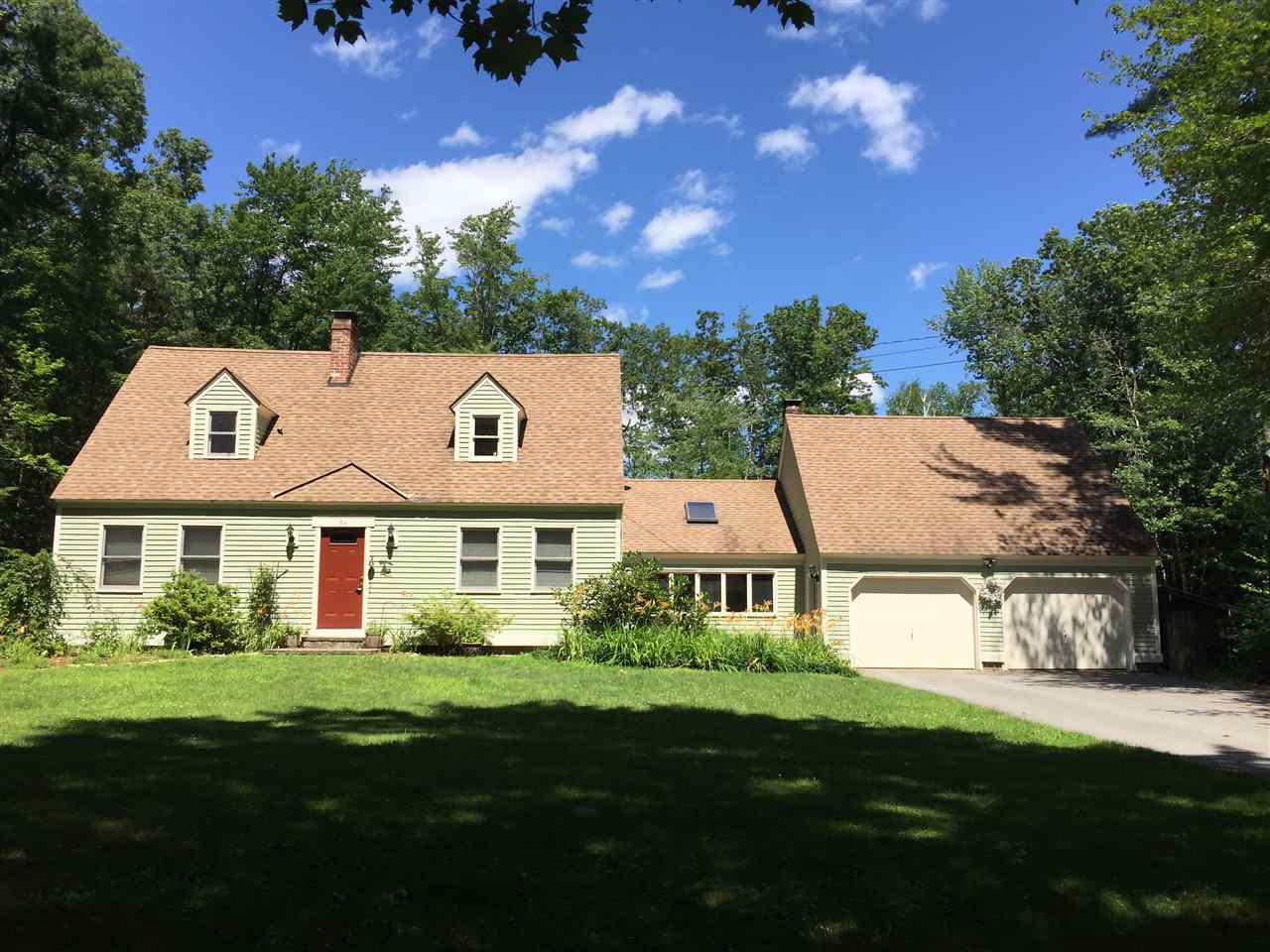 56 Robbins Road Wilton, NH 03086 - Photo 1 of 31