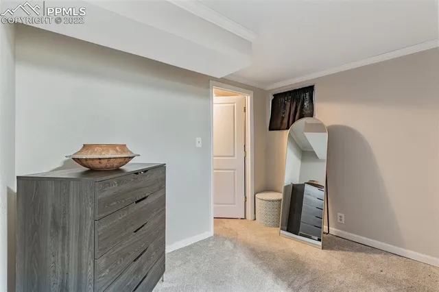 a view of a livingroom with a dresser