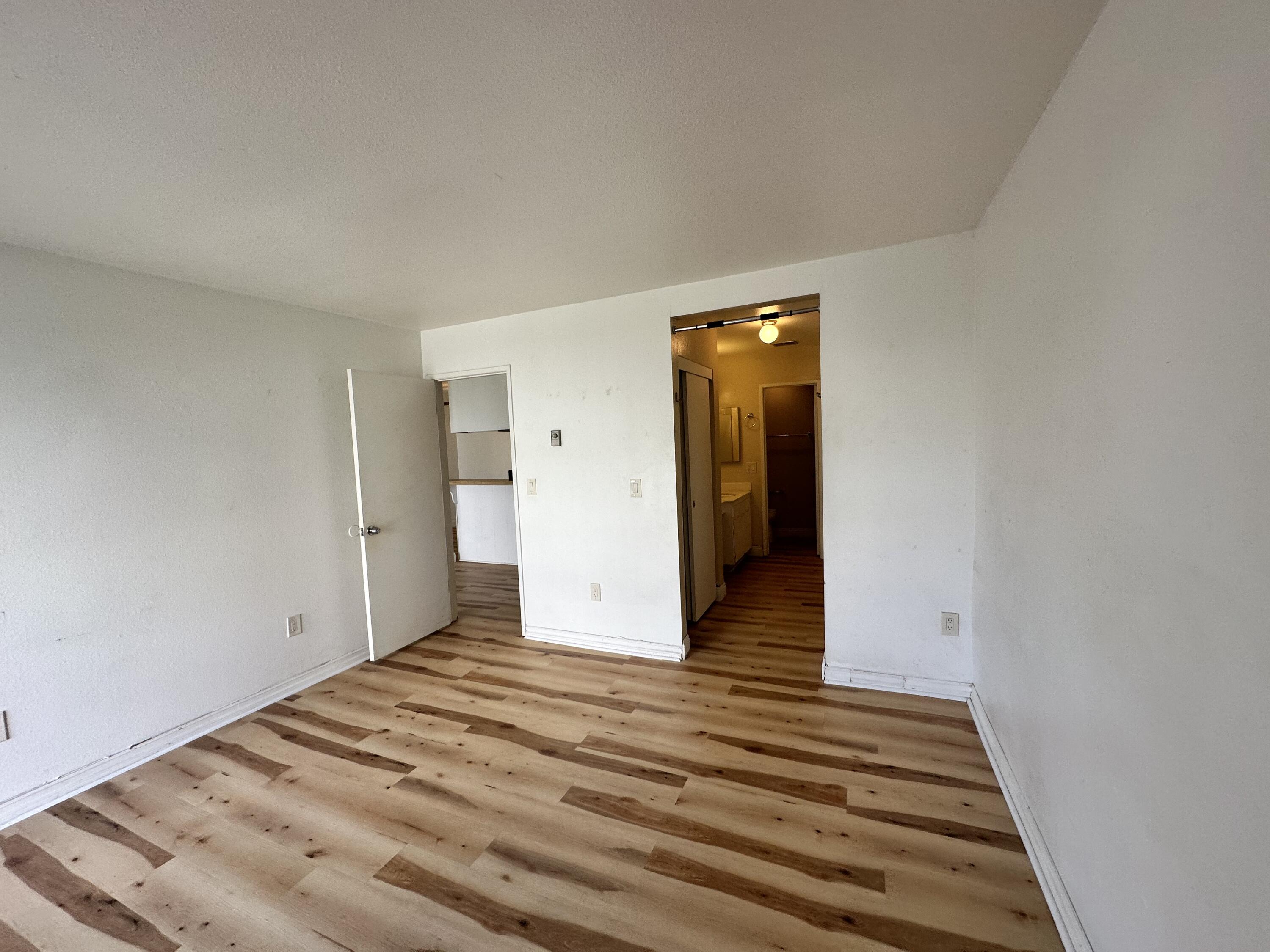 6780 Friars Road, Unit 341 San Diego, CA 92108 - Photo 14 of 21 IMG_2698